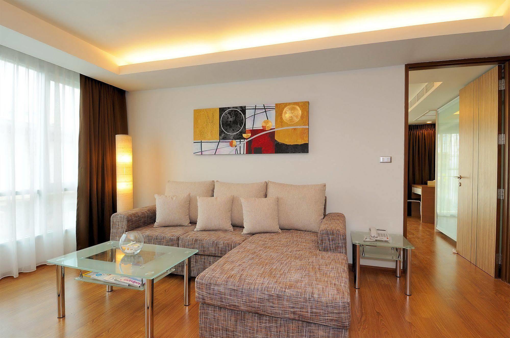 Olive Hotel & Residence Bangkok Sukhumvit 101 Oda fotoğraf